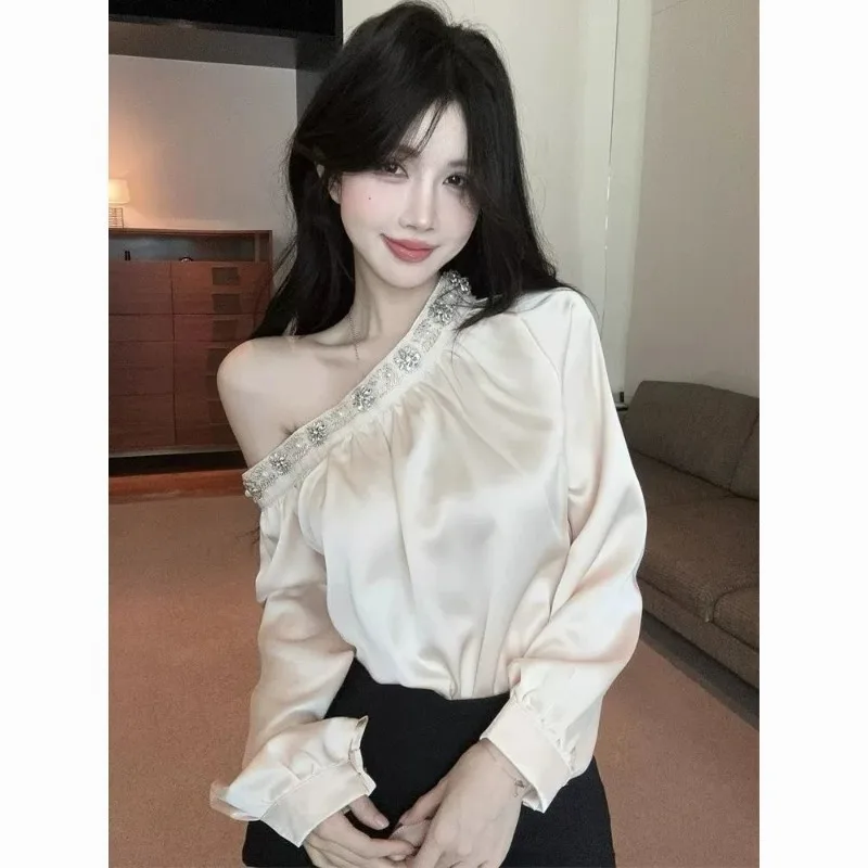 

Women Spring Summer Sexy Slim Diagonal Collar Solid Color Long Sleeve Shirts Ladies Fashion Diamonds All-match Temperament Tops