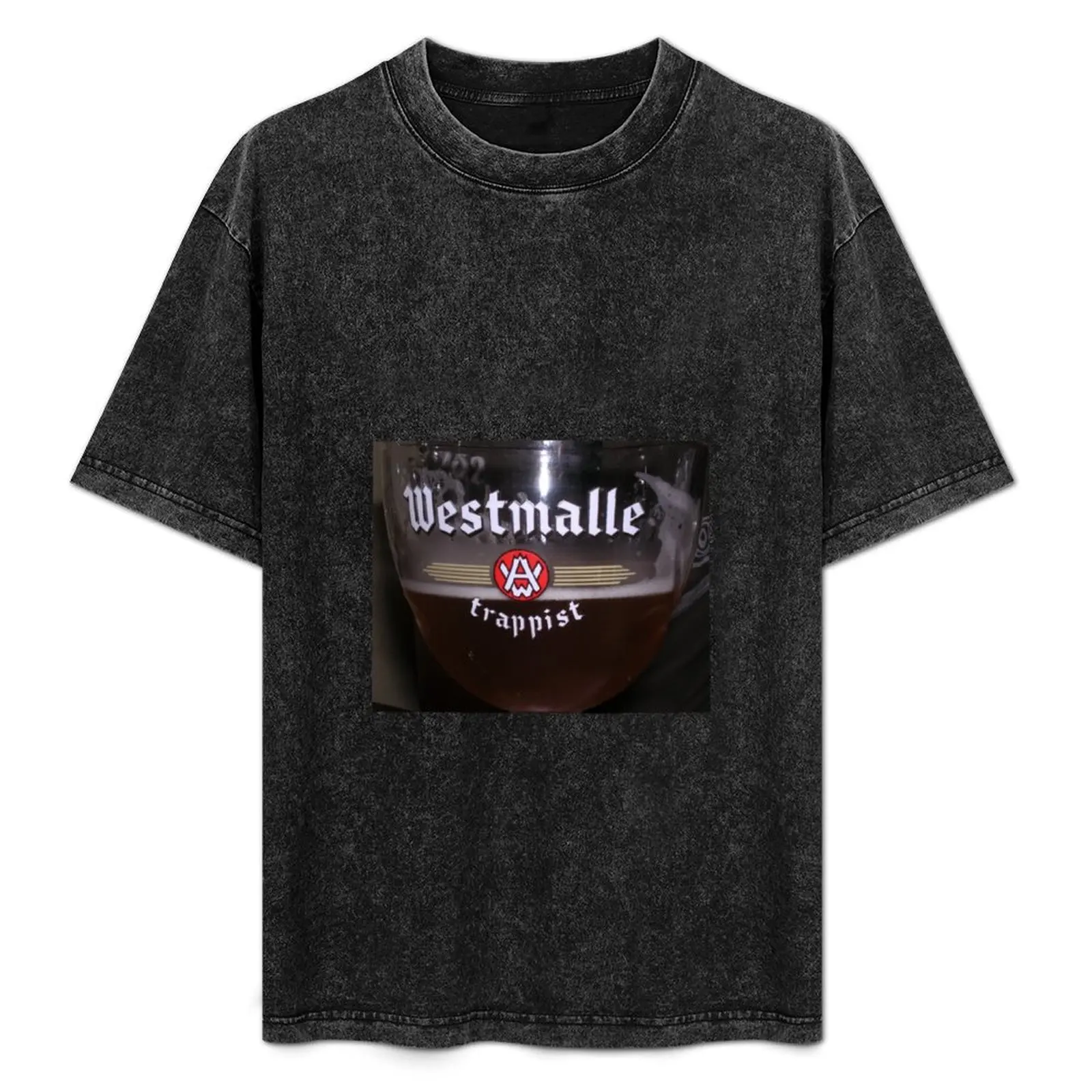 

Westmalle Trappist Beer in Glass T-Shirt Lightweight Running Sports T-Shirt
