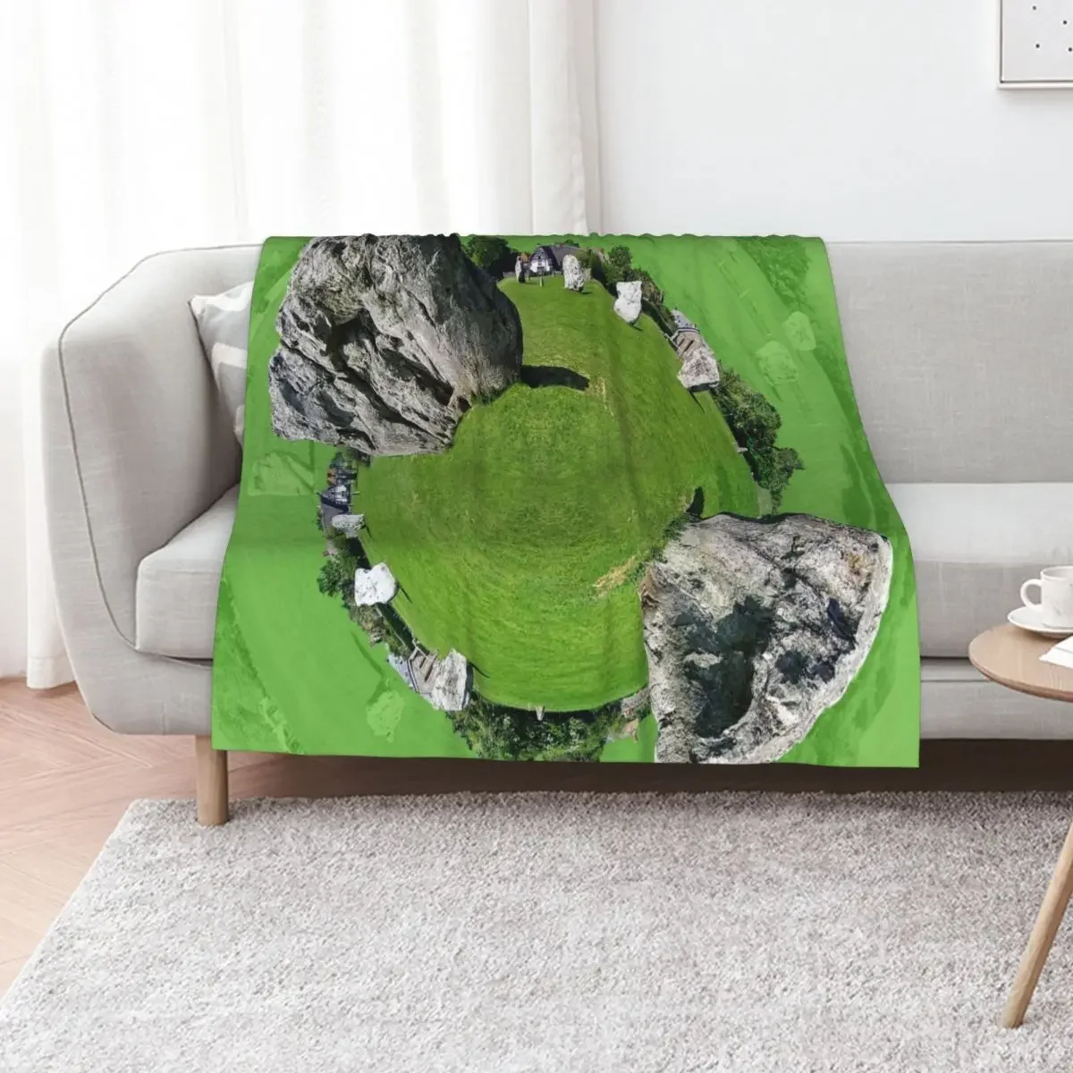 

AVEBURY STONE CIRCULAR Throw Blanket Hairy Stuffeds halloween Heavy Blankets