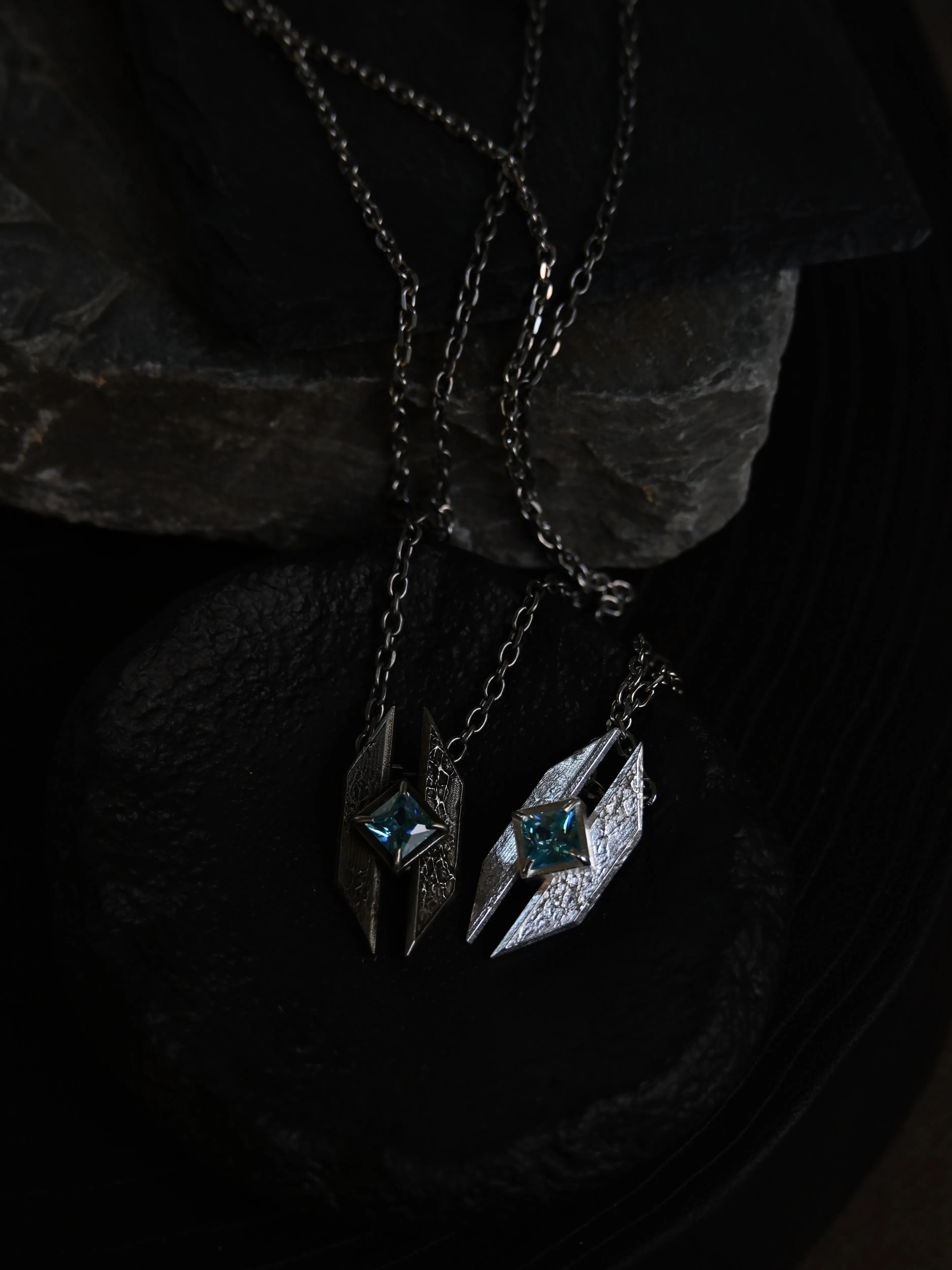 Ree Counter Ice Crystal Core Blue Zircon Diamond 925 Silver Pendant Necklace Simple Style Jewelry Fashion Accessories