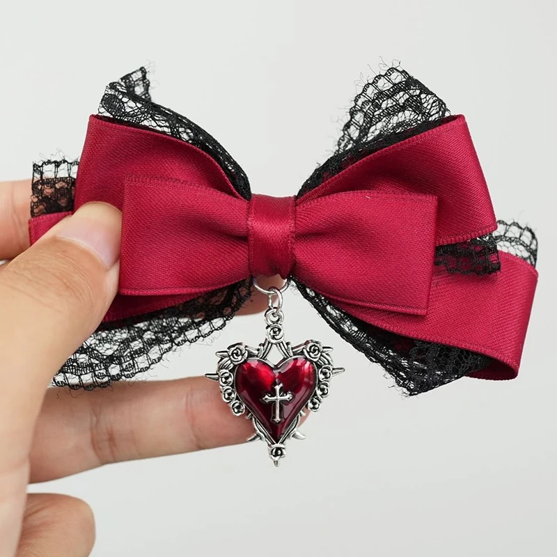 

1/2Pcs Gothic Hearts Cross Pendant Hair Clip Exquisite Hair Accessories for Women Girls Y2k Sweet Cool Lolita Bow Hairpin Gifts