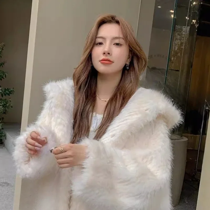 Neue große Kapuze Pelz Winter beliebte flauschige Mantel Damen Kleidung große Größe lose Plüsch Kleidung bequem und schön