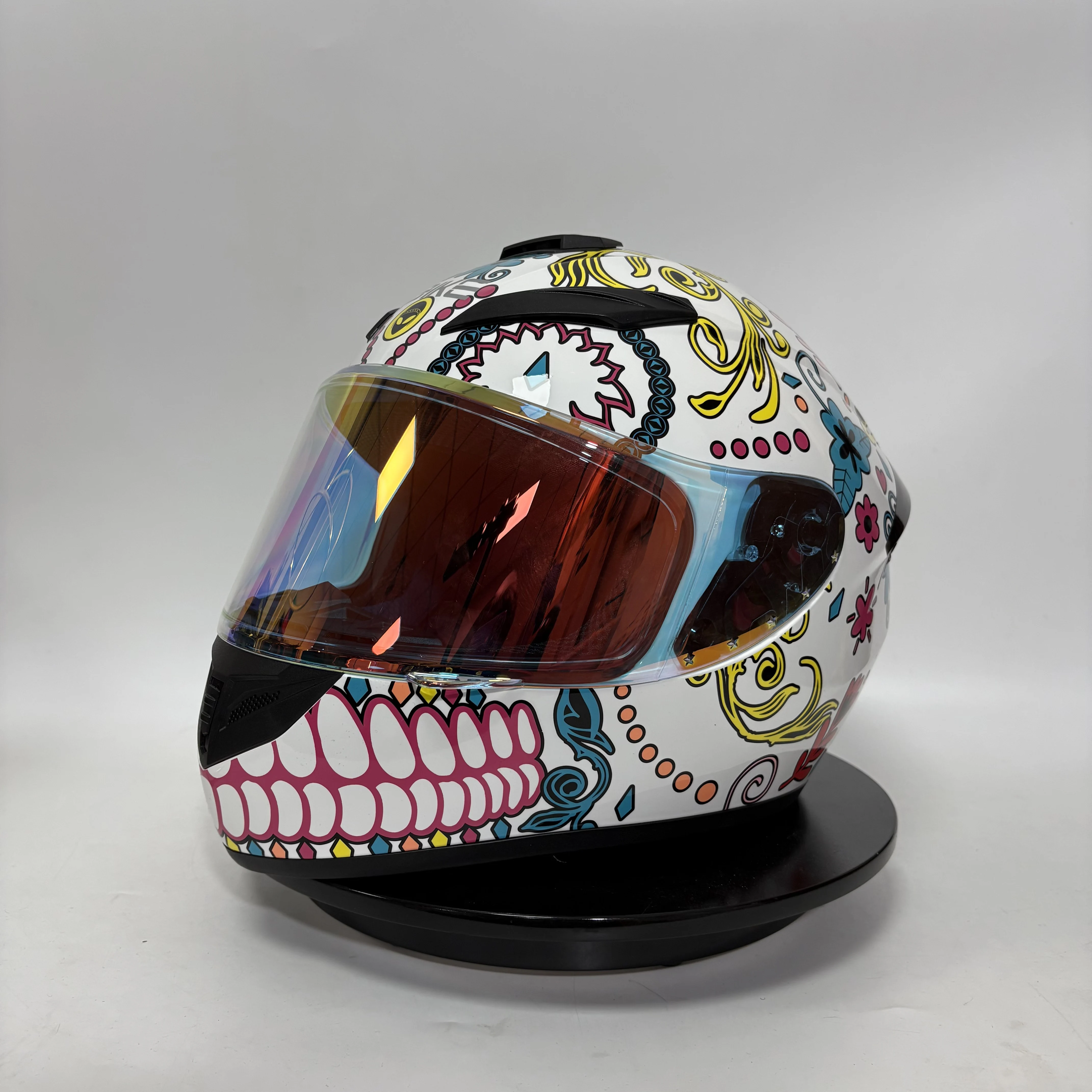 

Легкий кевларовый анфас унисекс, мотоциклетные уличные велосипедные шлемы, гоночный шлем, одобренный DOT, CYRIL, шлем для мотомотокросса