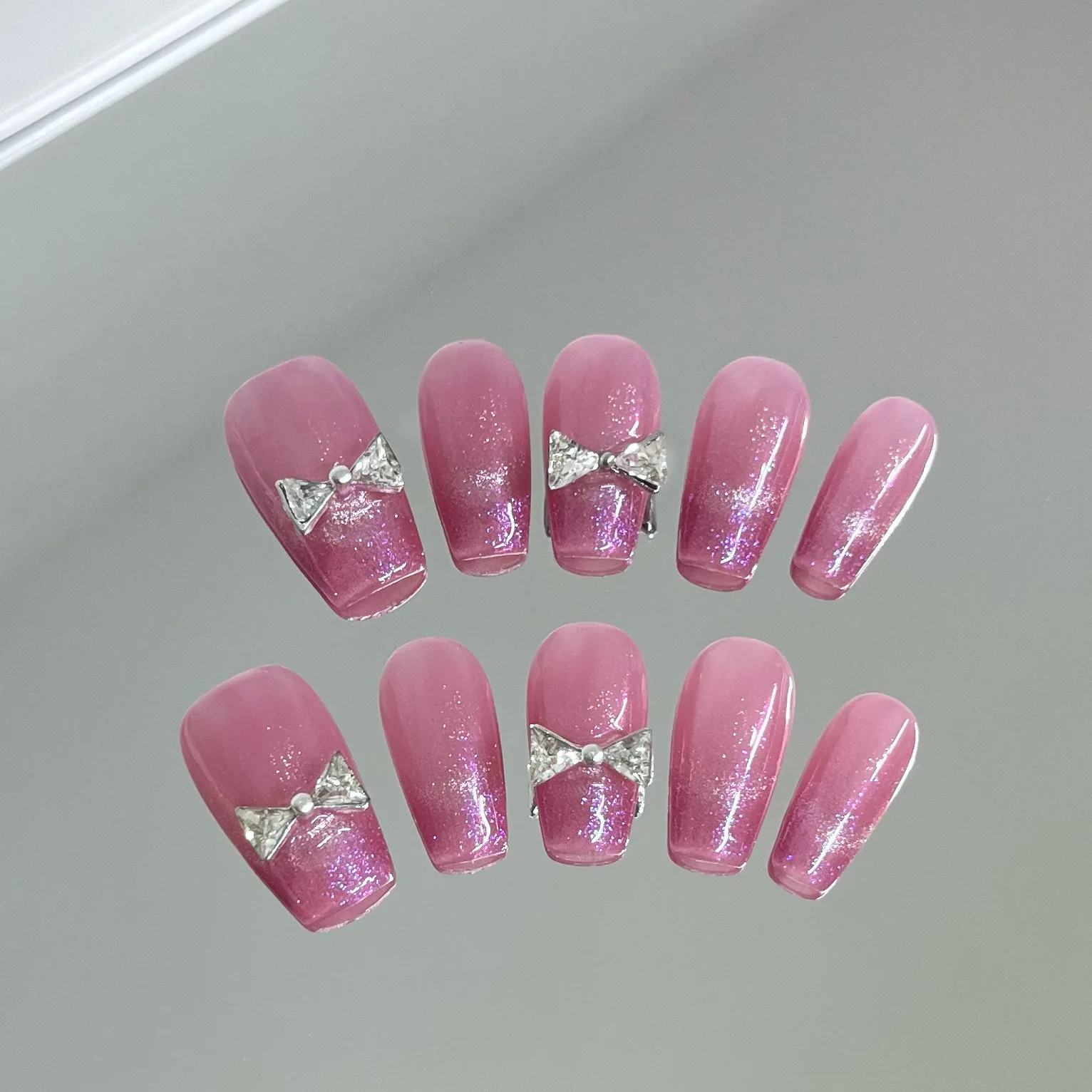 10Pcs Handmade Fake Nails Long Coffin Nude Pink Color Press On Nails Shiny Diamond Flower Designs Full Cover Reusable False Nail