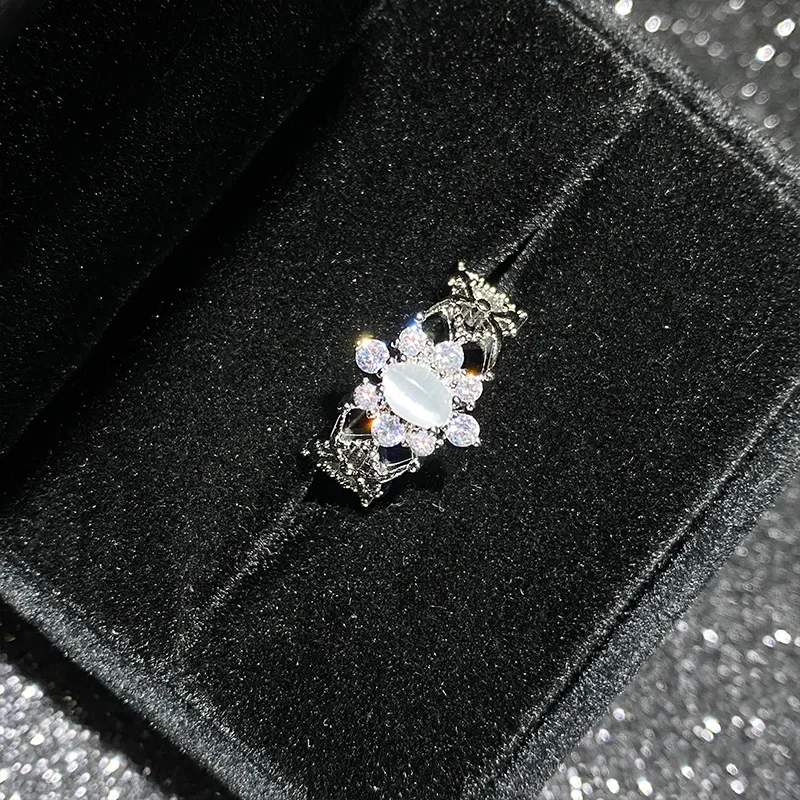 MDL مويسانيتي نمط اليابانية خمر تصميم خاتم الإناث مطلية بالذهب مايكرو مجموعة Moonstone الدانتيل المتخصصة Ins حلقة يومية