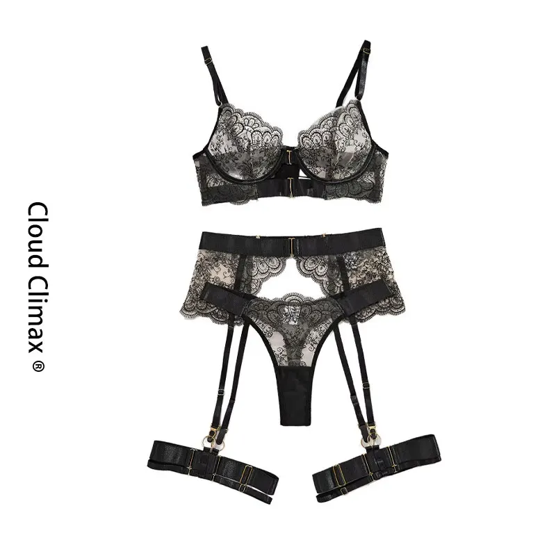 

Female Charm Set See-through Embroidery Eyelash Lace Shaping Three-point Lingerie Four-piece Set Black White Private Delivery