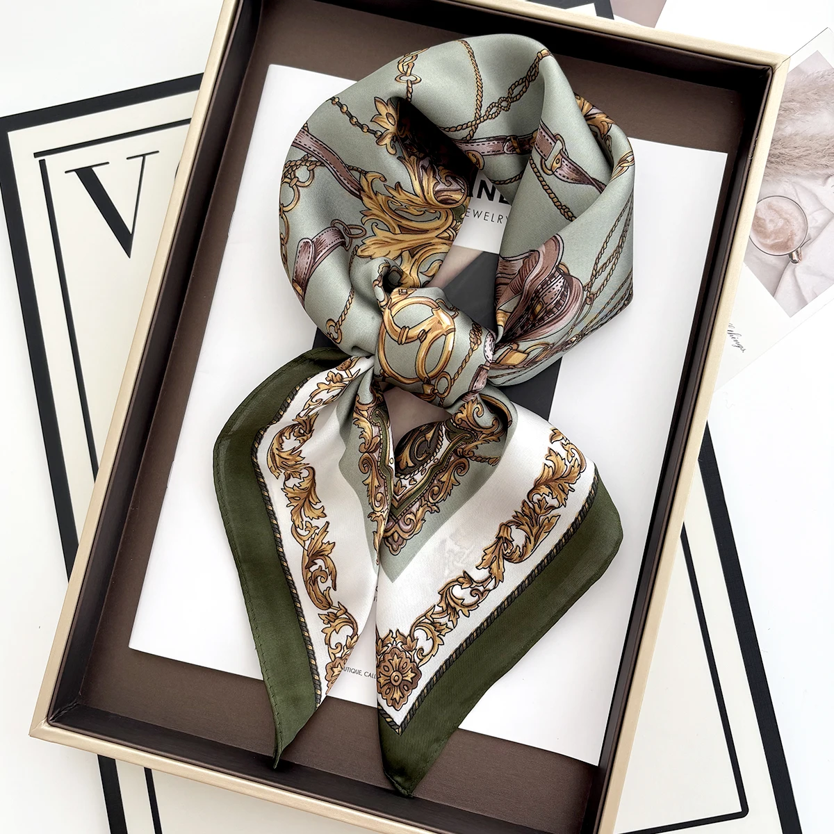 

Luxury Flower Print Designer Scarf Soft Satin Women Scarves Bandana Hijab Neckerchief Shawl Kerchief Hair Band Foulard Lady