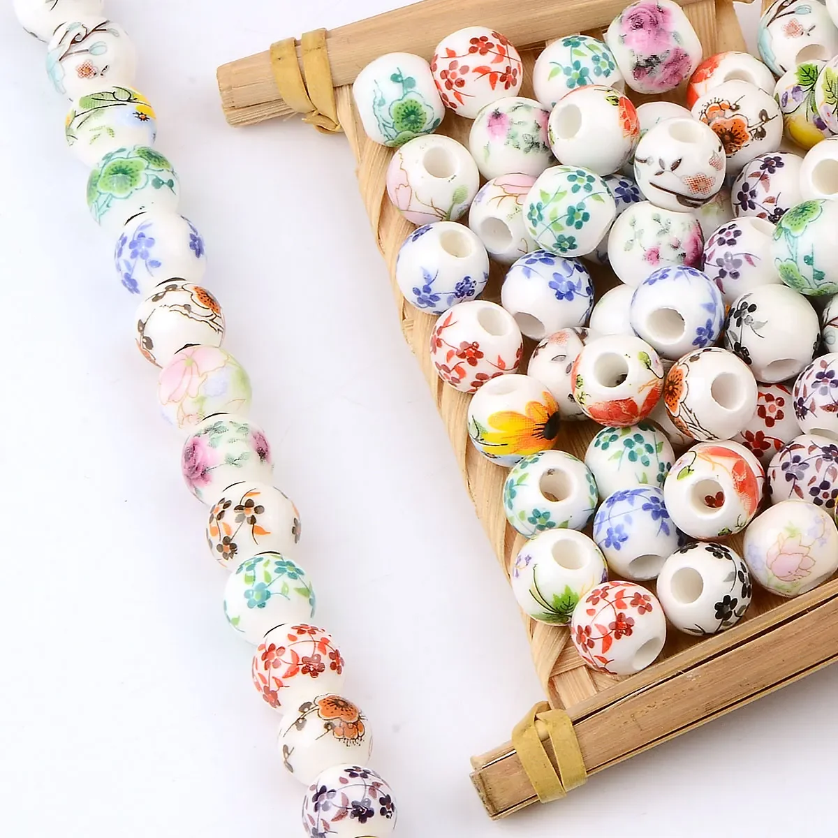 0.6cm/0.8cm/1cm 20pcs Random Color Mix Hot Sale Big Hole Handmade Flower Patterns Decal Round Ceramic Beads DIY