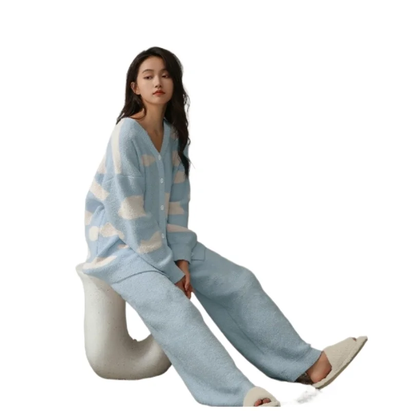 Autumn Winter  Coral Velvet Pajamas  New Can Be Worn Outside Sleepwear Women Cashmere and Thick  Can Wear Warm Home Clothing Set
