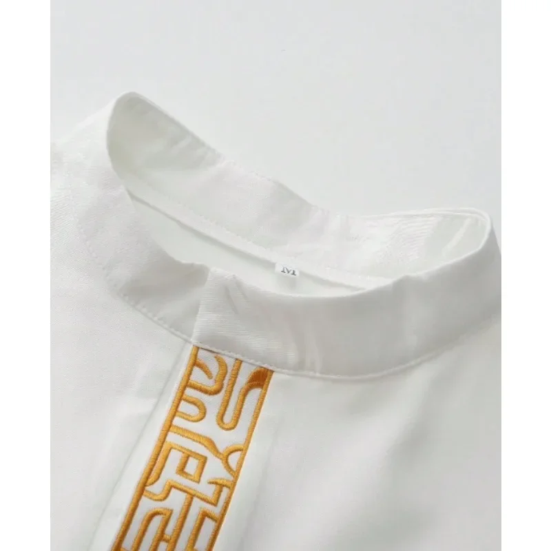 2025 Moda Semplice Nuovo Musulmano Manica Lunga Stile Etnico Ricamato Stand-Up Colletto Abito da Uomo Spot D8589