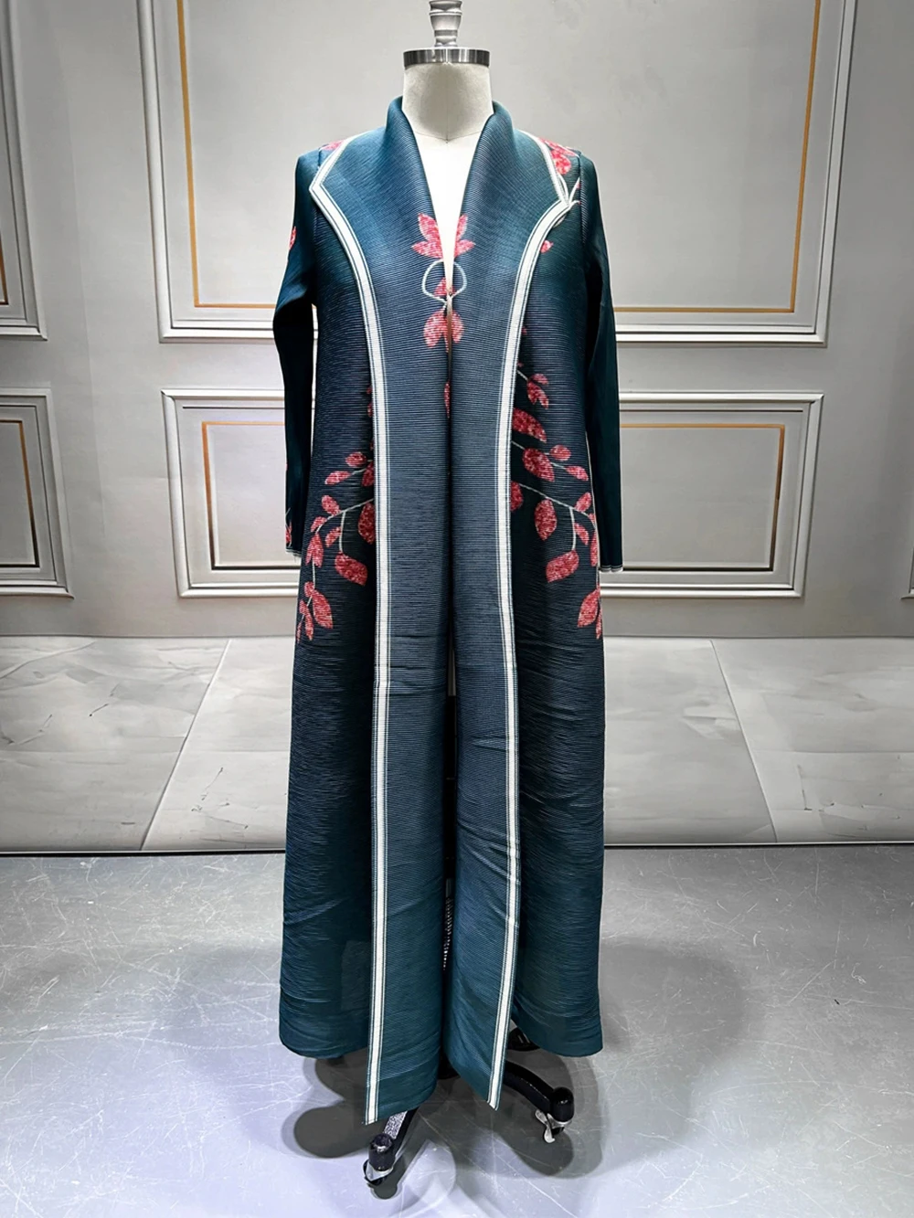 

Middle Eastern Muslim Fashion Pleated Printed Robe Abaiyya Printed Long Sleeve Jacket Women's Clothing-GZXX1017