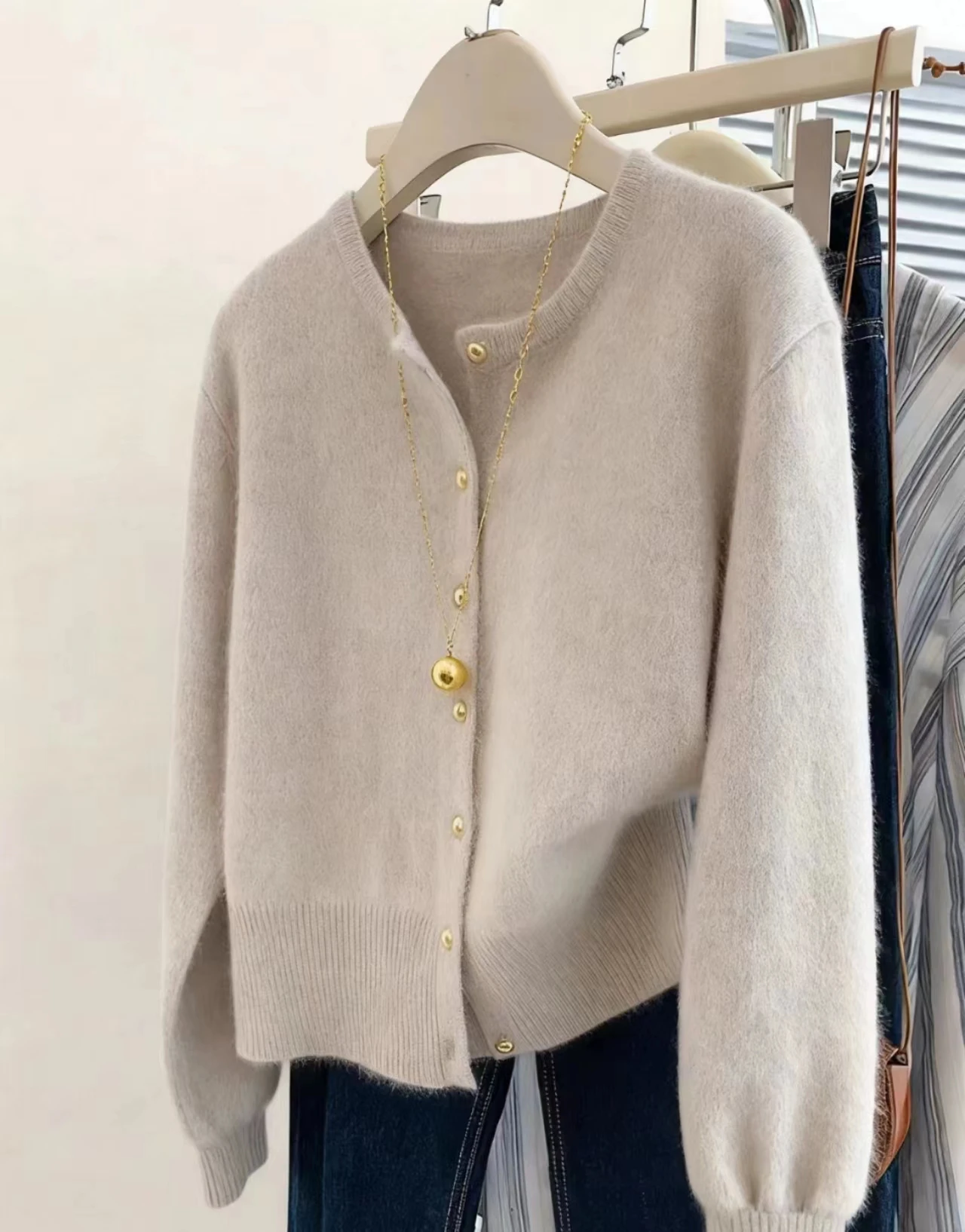 New Fashionable Merino Wool Button Cardigan For Autumn And Winter, A Simple Korean-Style Round-Neck Long-Sleeved Women's Top-273 - Image 6