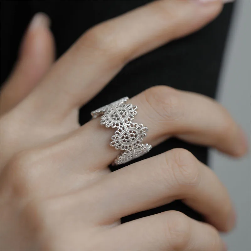 VENTFILLE 925 Sterling Silve Lace Hollowed Out Retro Ring for Women Girl Gift Flower Adjustable Irregular Jewelry Dropshipping