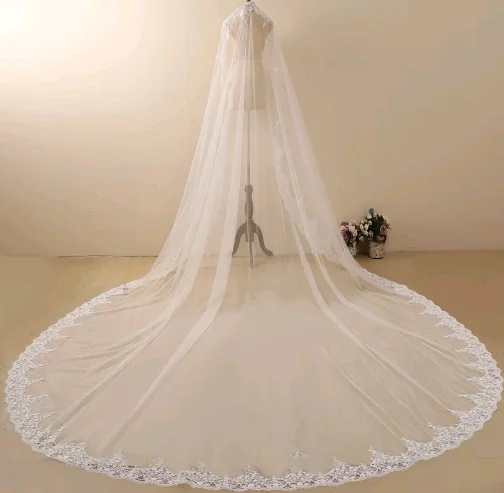 

Sequin Cathedral Veil Sparkle Wedding Veil Long LaceVeil Royal Length Veil Ivory Vail