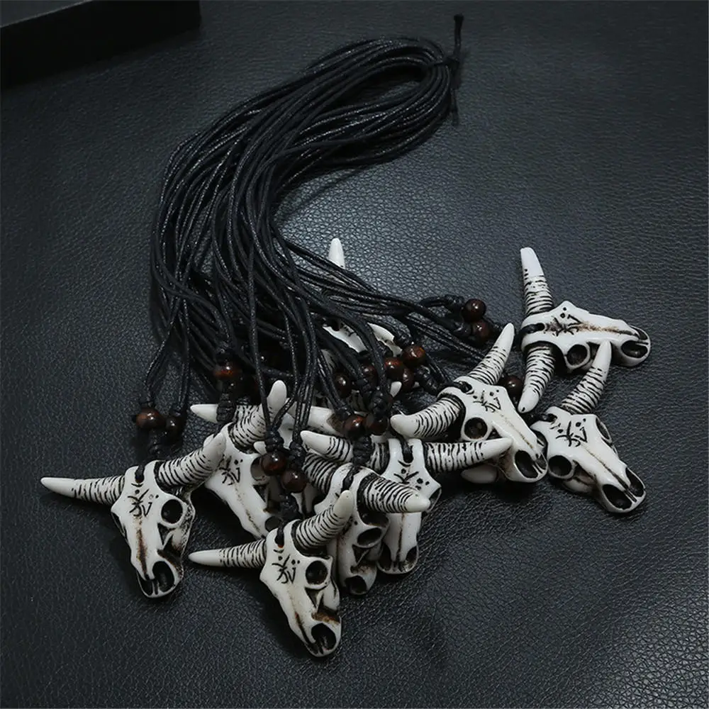 Vintage Imitation Cow Bone Necklace Fashion Hand-Woven Necklace Black Rope Minority Tourist Area Jewellery Tribal Style Necklace