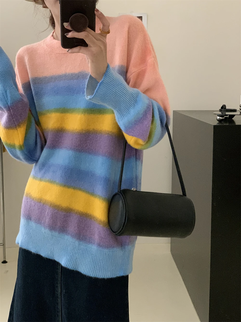 

Long Rainbow Stripes Loose Knitted Overhead Sweater Comfortable round Ne Design Extended Length Commute Sle Women's Faion