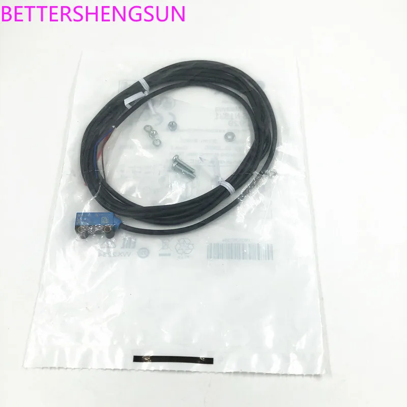 Brand New & Original GTB2S-N1331 Diffuse Reflection Photoelectric Sensor 1062929