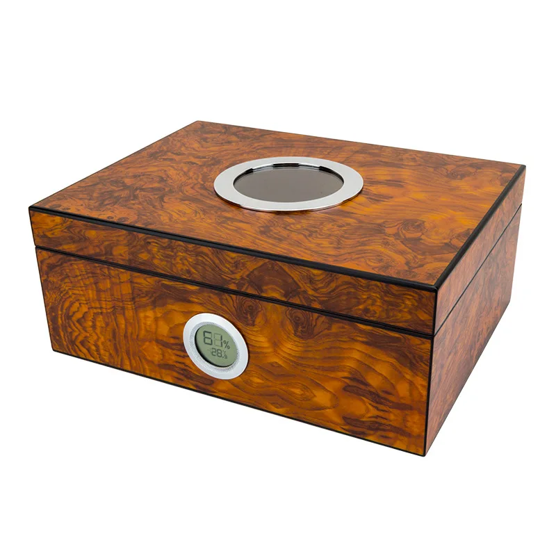 

Wooden Cigar Humidor Box Large Capacity Exquisite Vintage Luxury Design Lacquer Technique Glass Displayed Moisturizing Box