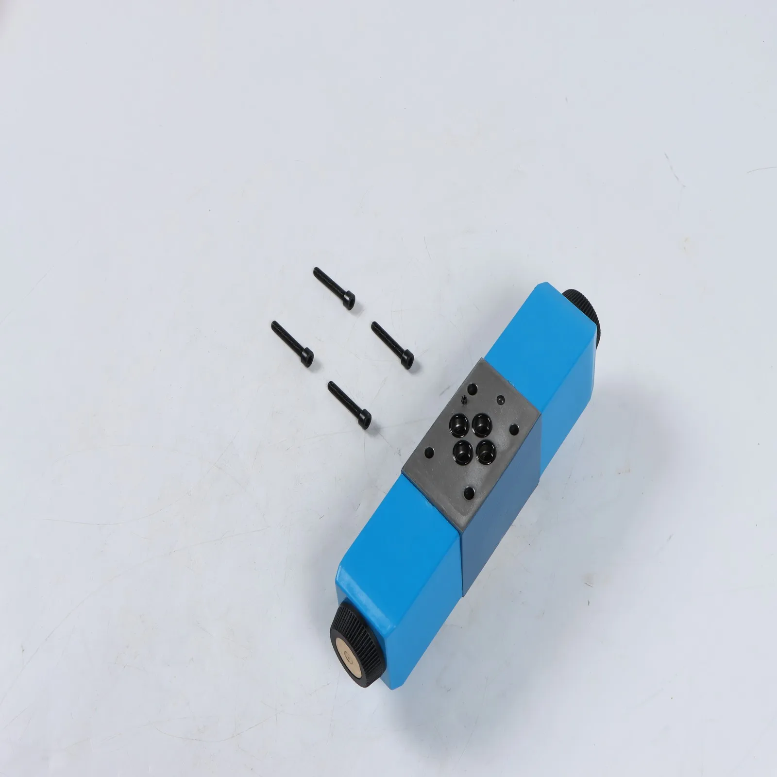 صمام الملف اللولبي 25/104700 لـ JCB 3CX 2CX SS620 PS760 PS720 SS640 PS745 جزء محرك الديزل ملحقات السيارة #6