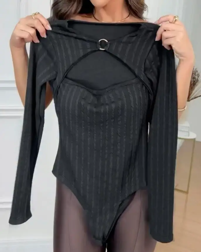 Autunno Moda 2025 Anello in metallo Decor Girocollo Top a maniche lunghe scavato Top a strati elasticizzati slim fit con polsini con foro per il pollice