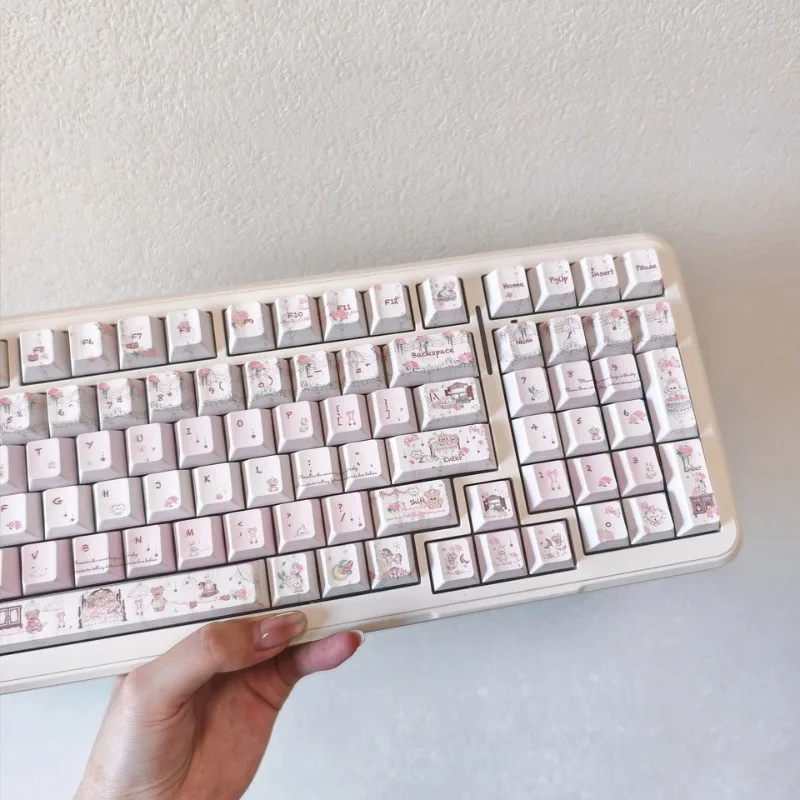 Doll Party Keycaps Custom PBT Cherry Profile Key Cap Cute Garden Cartoon Anime Pink Point Key Caps for MX Switch Gamers Design