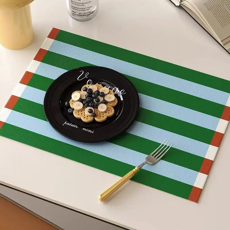 Memphis Nordic Dopamin-PVC-Tischset, wasserdichter Tischläufer, ölbeständig, leicht zu reinigen, Mädchen-Herz-Tisch, Nachahmung von Leinen, kleiner Ta