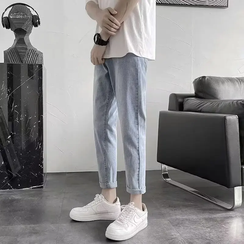

Slim Fit Casual Jeans Men's Summer 2024 Fashion Versatile High Waist Zipper Closure Youthful Style Wear Resistant Straight Le...