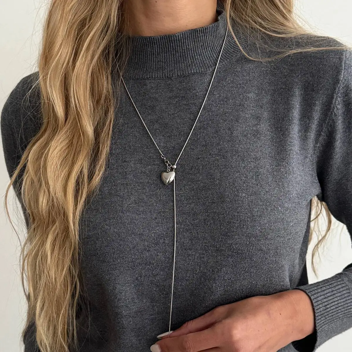 

SHIXIN Minimalist Stainless Steel Heart Pendant Necklace for Women Waterproof Adjustable Snake Bone Chain Sweater Chain Jewelry