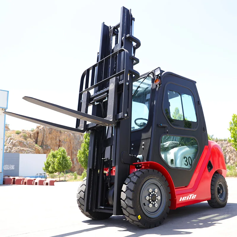 New 3 ton Diesel Forklift Heavy Duty Hydraulic Lift China Factory Price 4x4 Wheel Forklift with CE/EPA Forklift Custom