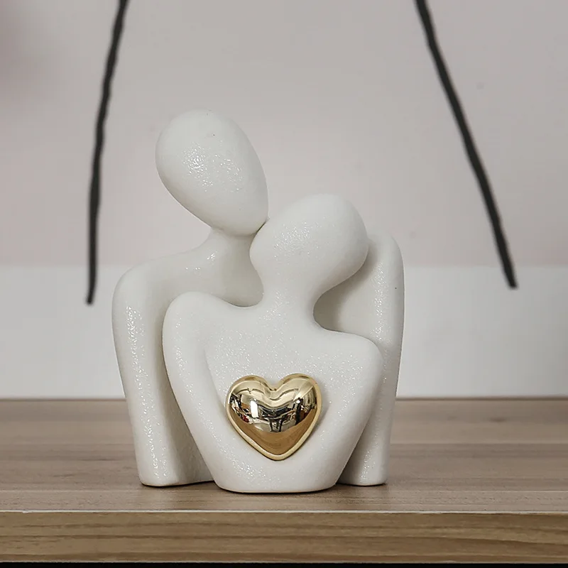 Heart-Shaped Gold-Plated Abstract Simple Character Decoration Wine Cabinet Hallway Couple Hug Art Decoration Ceramic Crafts