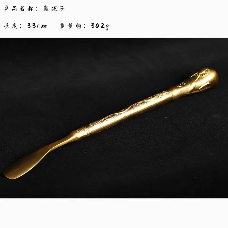 Brass-made antique shoehorn with Shouxing relief