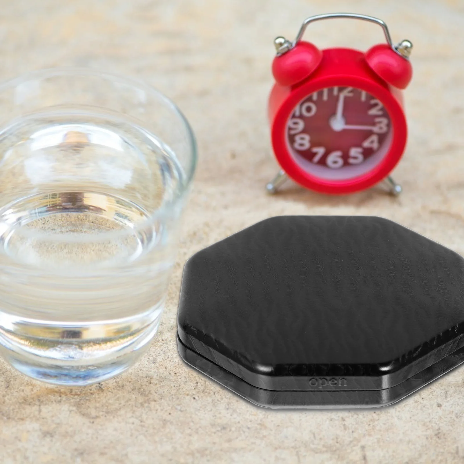 

Портативный резак для таблеток для здравоохранения, разделитель для таблеток, пульверизатор, коробка для хранения, прочный алюминий для путешествий домой