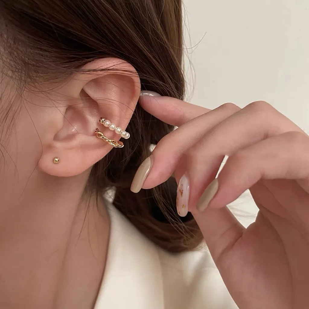 New Korean Gold Color Double Circle Twist Pearl Ear Cuff Vintage Geometric Circle Earcuff Fake Piercing Pearls Clip on Earings