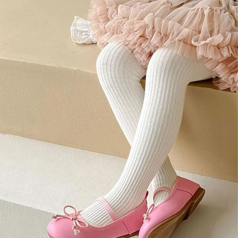 New Candy-colored girls wear solid color socks with cotton vertical stripes and smooth board for children's pantyhose.