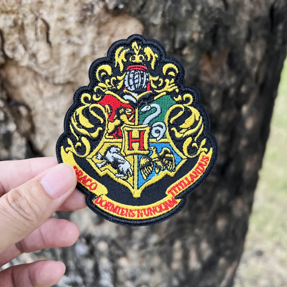 1PCS Magic Wizard Embroidered Patch for Backpack, Children's Gift, Fantasy Embroidery Badge for Collectibles Accessories