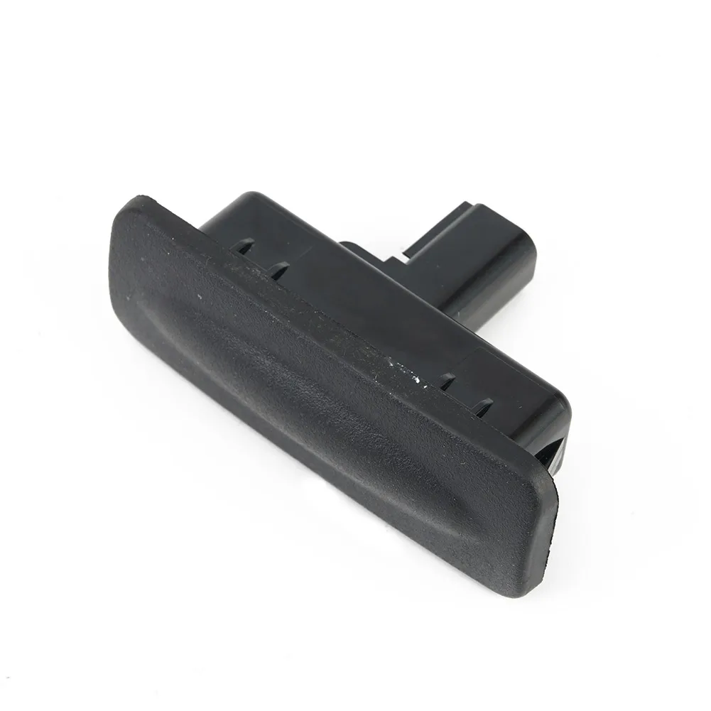 1pcs Tailgate Boot Release Button For Hyundai I30 GD For Hatchback 2012-2017 81260A5000 Plastic Rear Trunk Lock Release Switch
