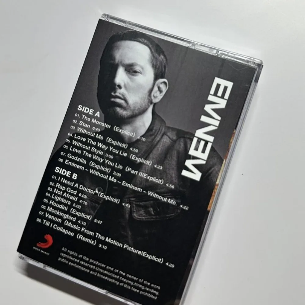 Fita Cassete Lacrada Nova: Álbum Clássico de Hip-Hop e Rap com Livro de Letras - Colecionável de Áudio Vintage