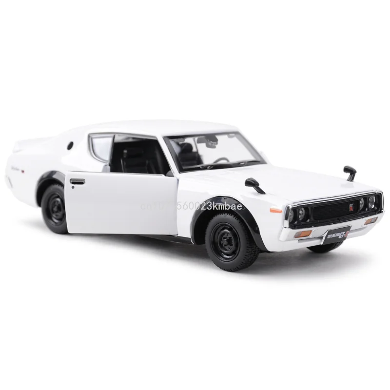 Maisto Model Car 1973 Nissan Skyline 2000GT-R (KPGC110) 1:24 Static Diecast Cars Collectible Ornament Kids Vehicles Models Gifts