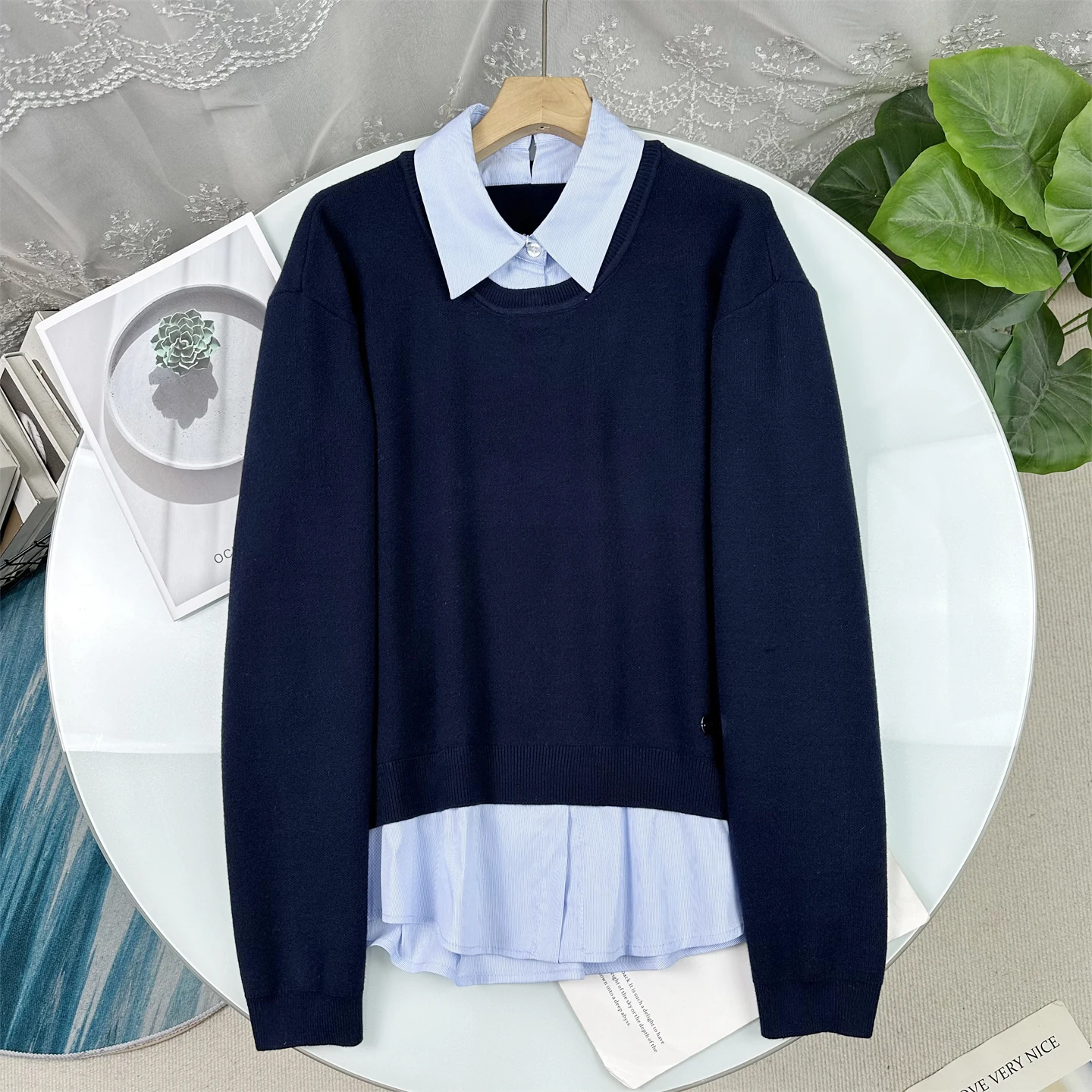 

Модный вязаный свитер с контрастными вставками, женский, с длинным рукавом, в студенческом стиле, весна 2026, приталенный, универсальный топ, серия Poetic