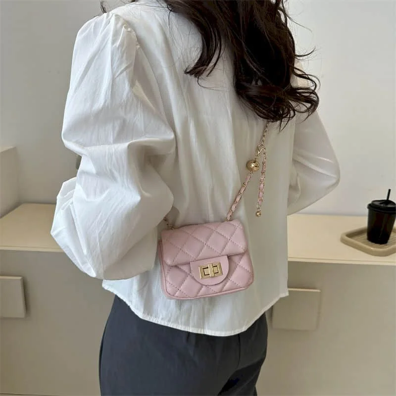 

Solid Crossbody Bags for Women Korean Style Versatile Mini Handbags Aesthetic Ladies Fashionable PU Chain Design Square Bags