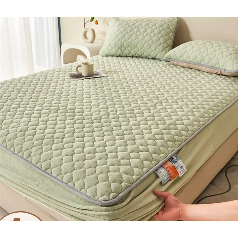 

1pc /3pc Plush Fitted Sheet Home Textiles Winter Warm Double Bedspread Elastic Non-slip Mattress Cover Bed Cover Bed Sheet