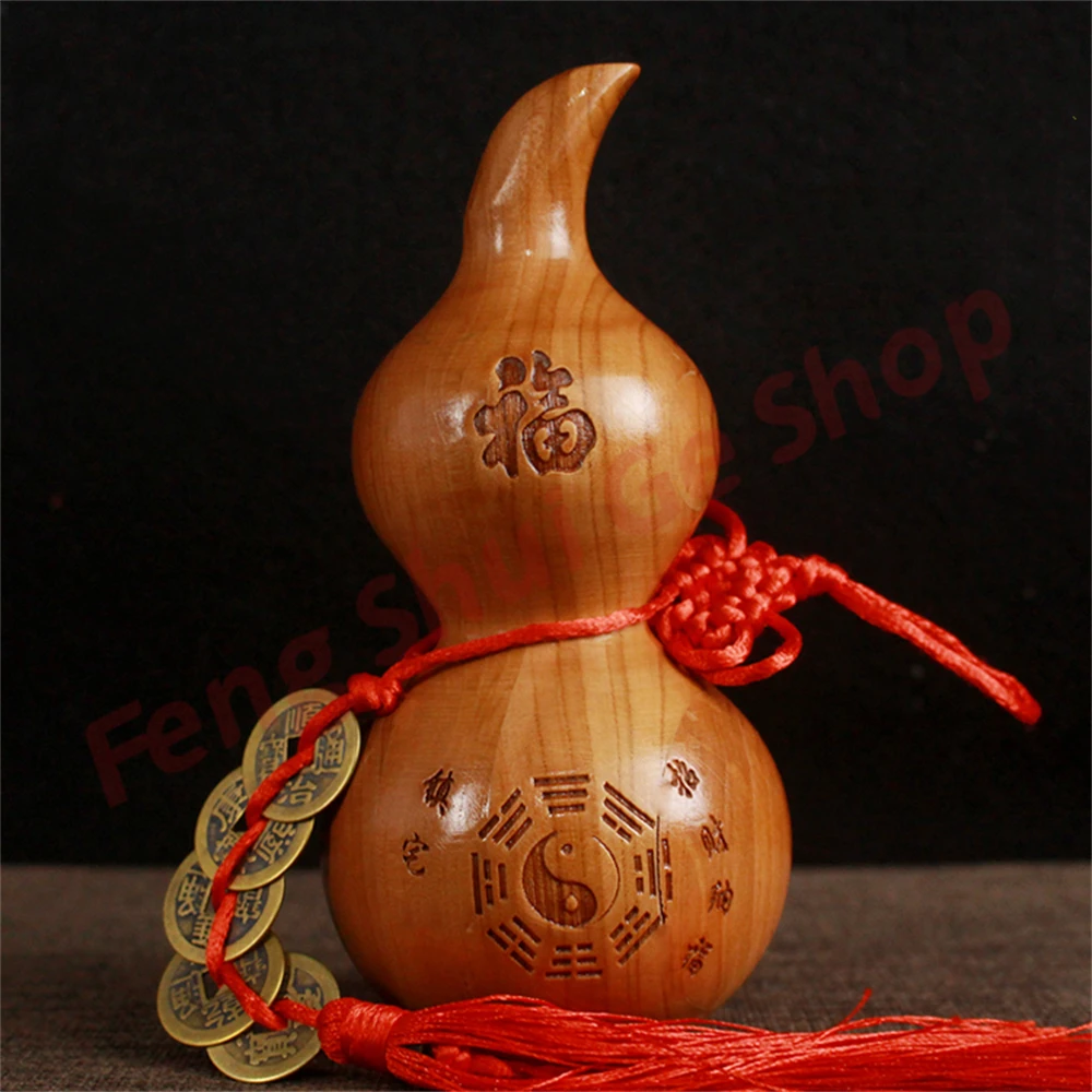 Peach wood, Eight Trigrams gourd ornaments, Five Emperors' coin pendants, and solid wood carving family decoration decorations