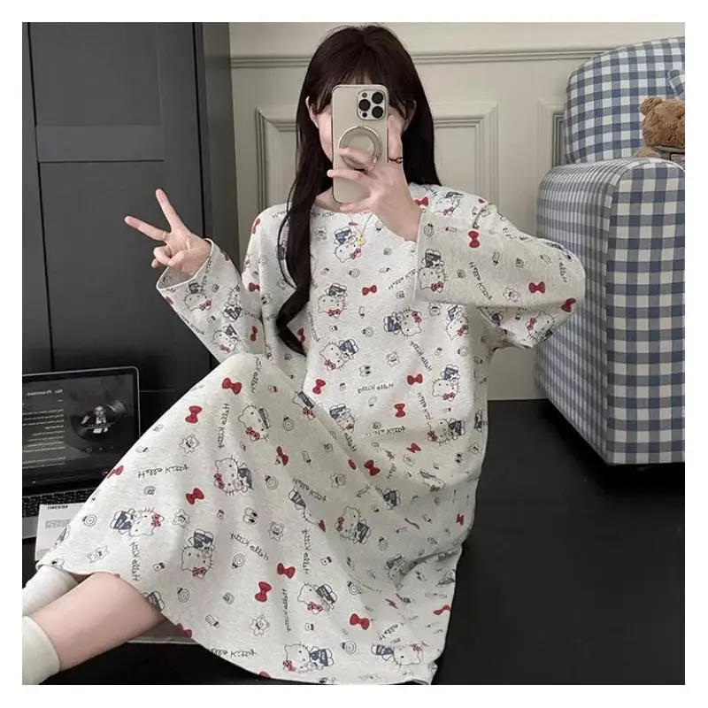 

Пижама Sanrio Kitty: мультяшная женская домашняя одежда для студенток, с длинным рукавом, свободного кроя, милая, средней длины, сезонная ночная рубашка