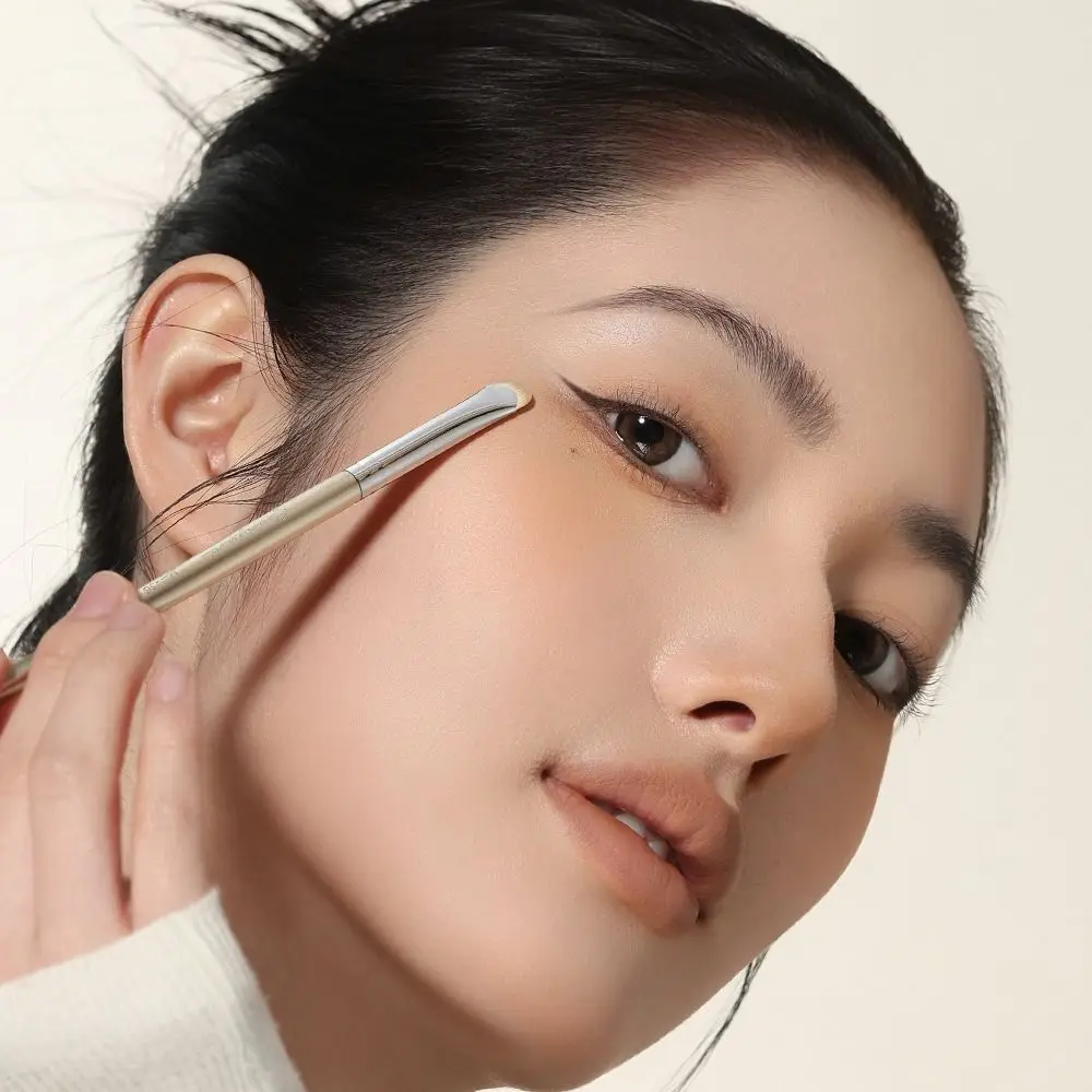 Ultra-Fine Blade Tip Crescent Eyeliner Brush Multi-Functional Durable Eye Detail Tool Soft Eye Makeup Brush