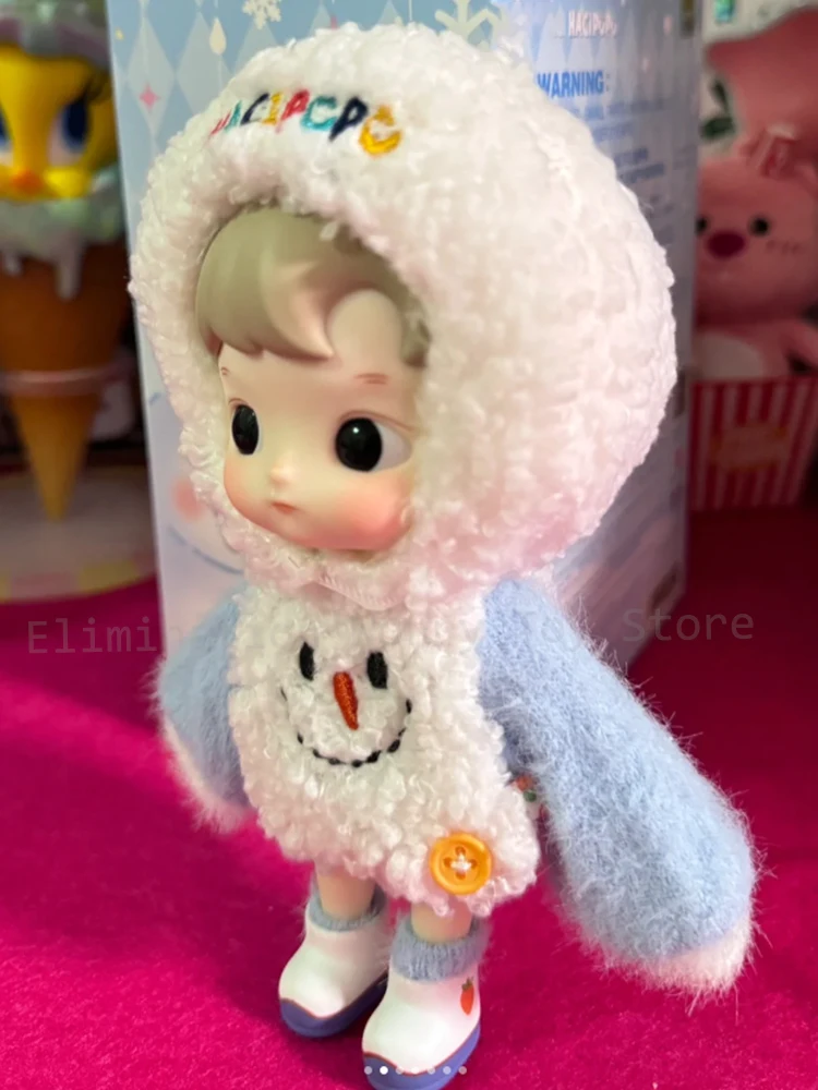 ใหม่ของแท้ Hacipupu Snowman Come To Visit Series ตุ๊กตา BJD Kawaii อะนิเมะรูปตุ๊กตาตกแต่งโต๊ะคริสต์มาสของขวัญ