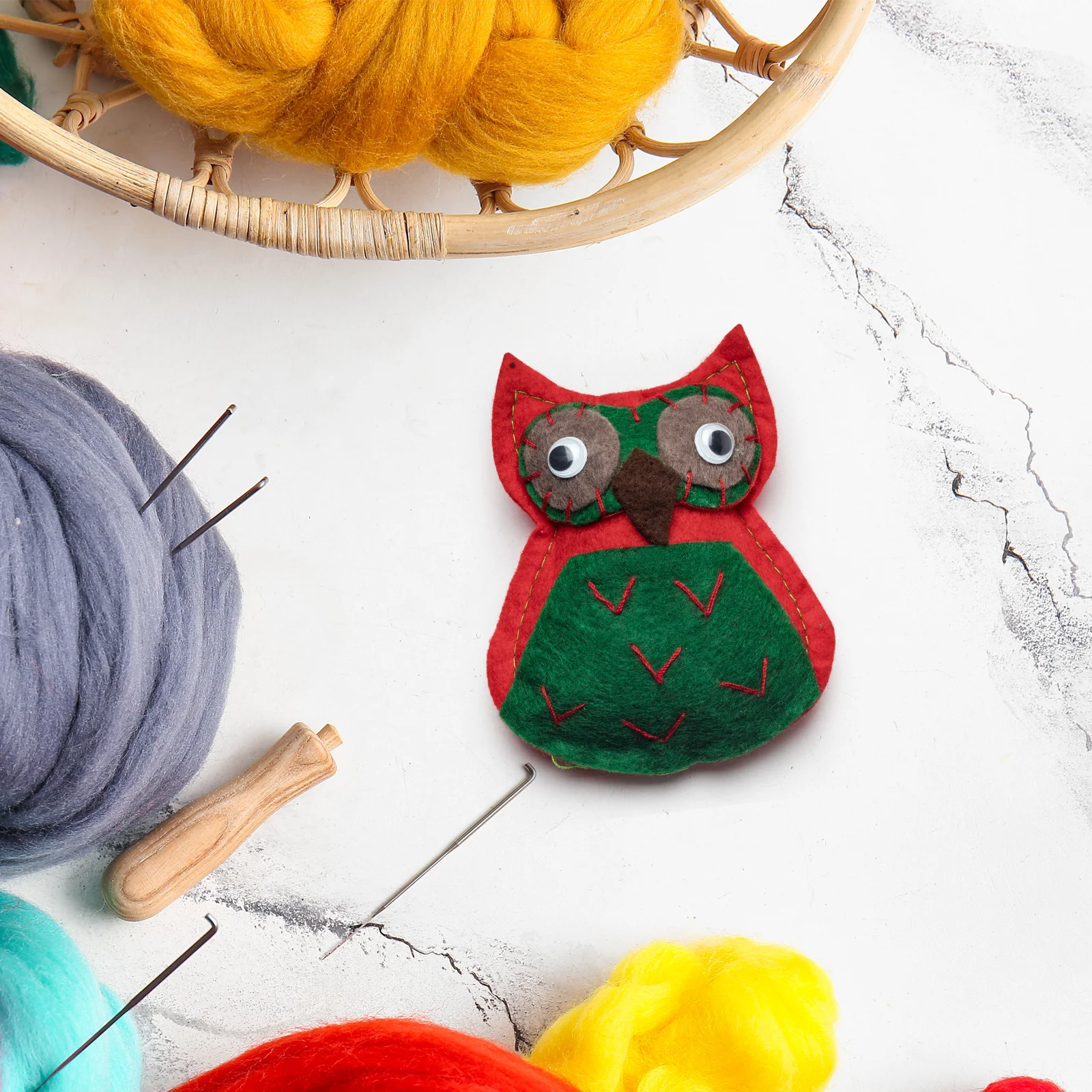 

5 Meters Felt Ribbon for Crafts Wool Felt Fabric Roll Ideal for Christmas Decorations DIY Bows Wreaths Sewing and Home Decor