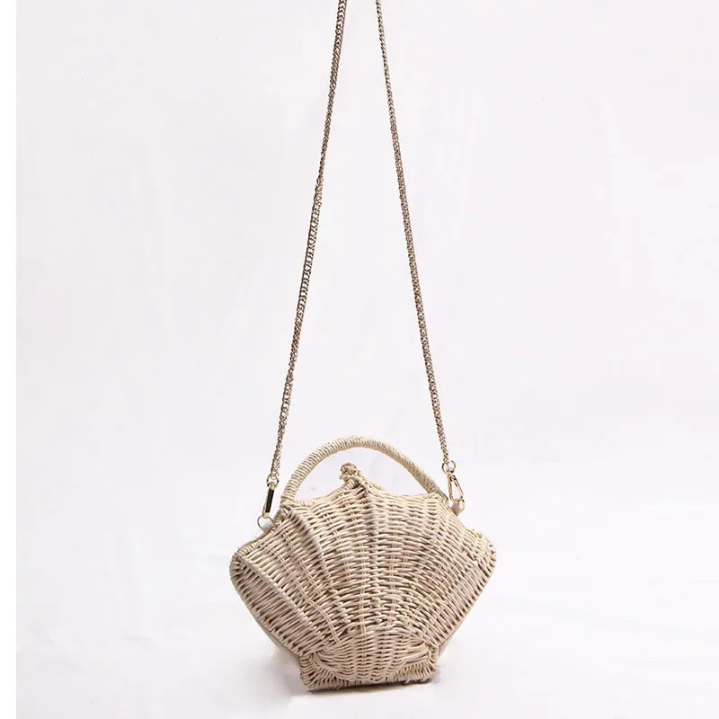 Fashion Rattan Shell Women Shoulder Bags Wicker Woven Handbags Cute Crossbody Bag  Summer Beach Straw Bag Small Bali Purses