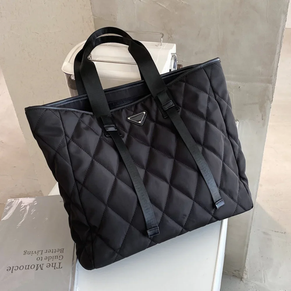 Tote Bag Large Capacity Luxury Designer Purses For Women 2023 New Fashion High Quality Shopping Bag Nylon Shoulder Handbags Sale