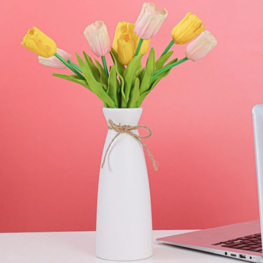 

3 Pieces Ceramic Modern Style Dried Flowers Vase Set Narrow-mouthed Solid Color Flower Arrangement Vase Different Sizes