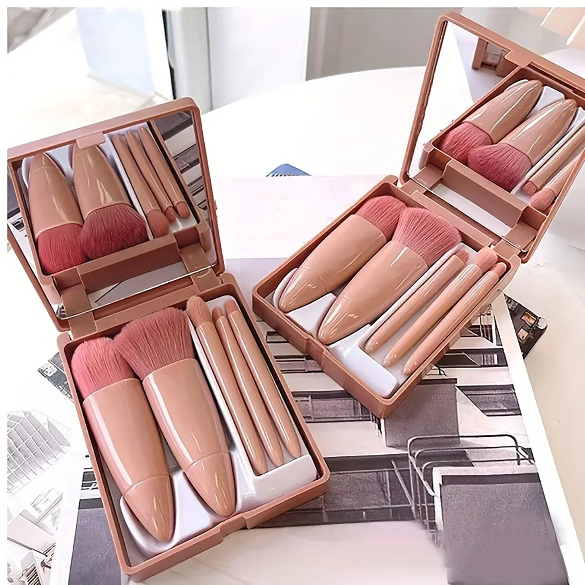 5Pcs Portable Makeup Brush Set With Mirror -  Foldable Travel Kit Mini Makeup Brush Set Travel Makeup Brush Set makeup brush set